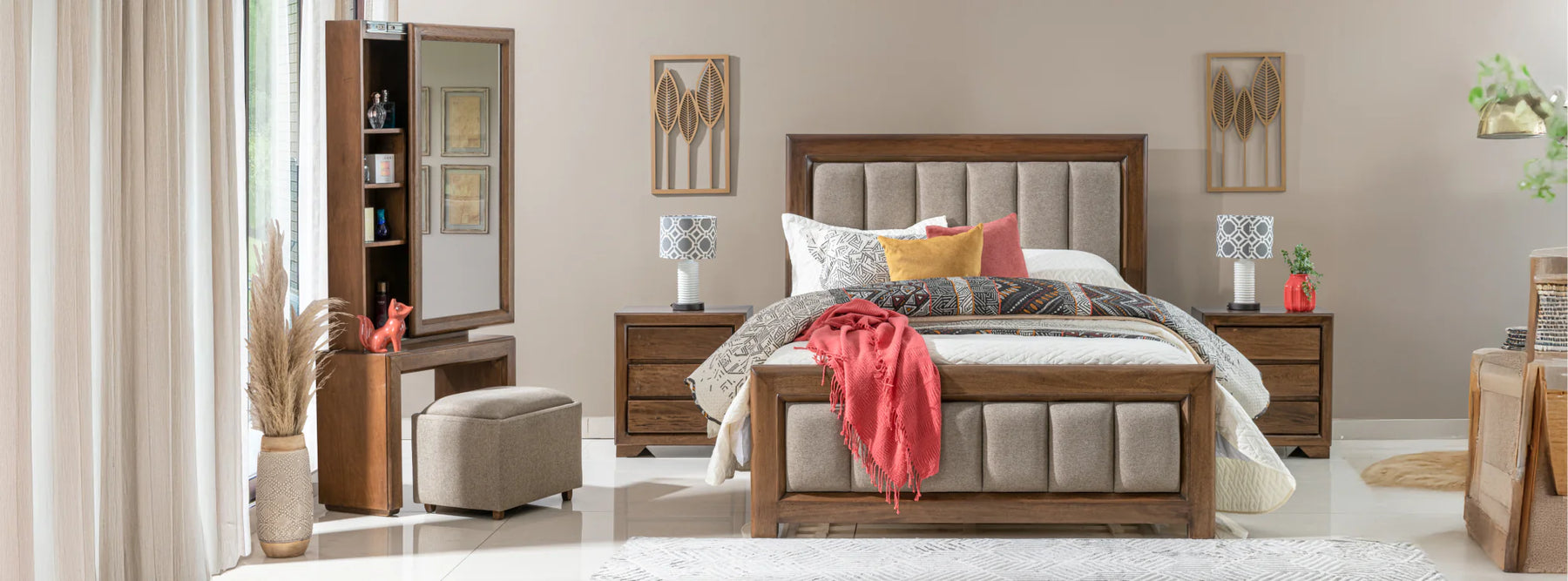 Cómo combinar muebles marrones