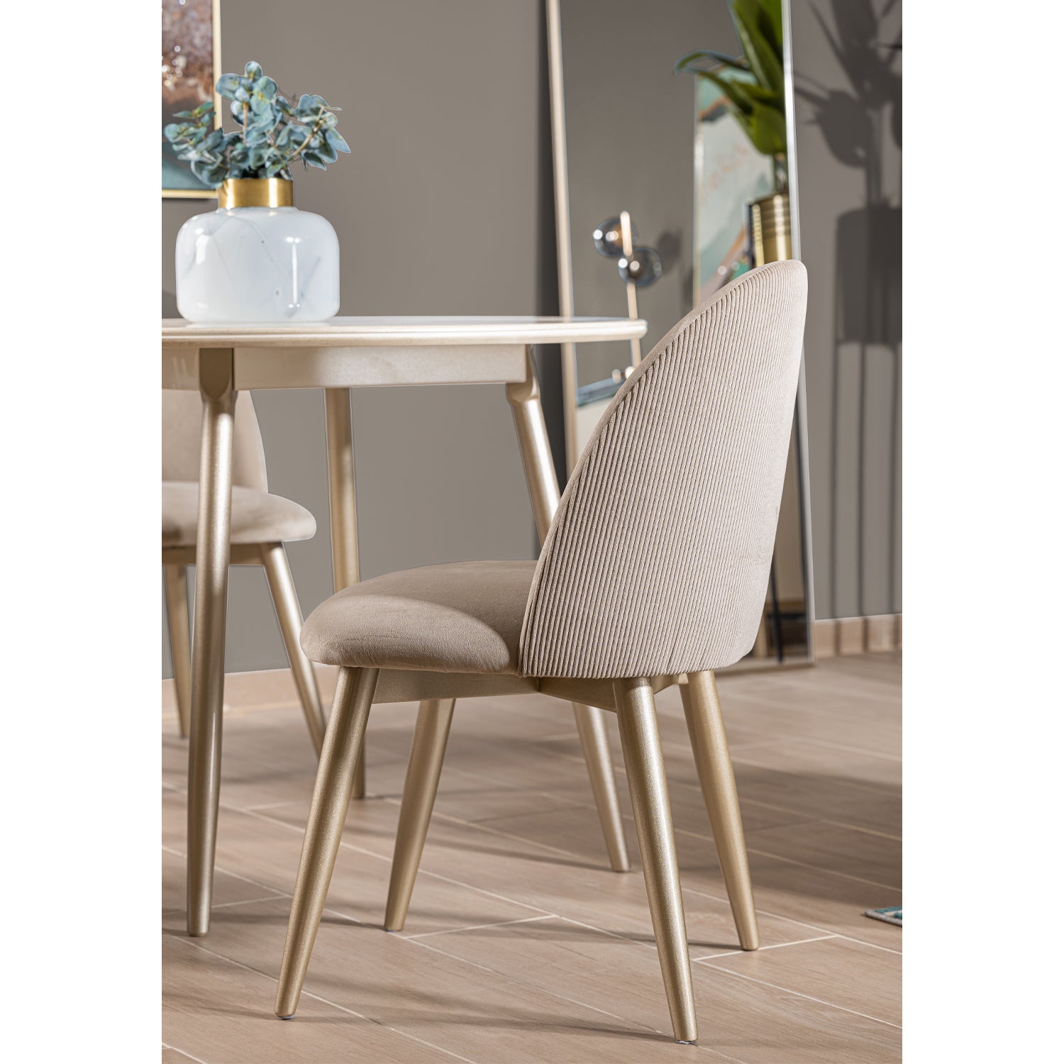 Comedor 4 Ptos Oslo Circular Velvet Beige, Champaña Poliuretano