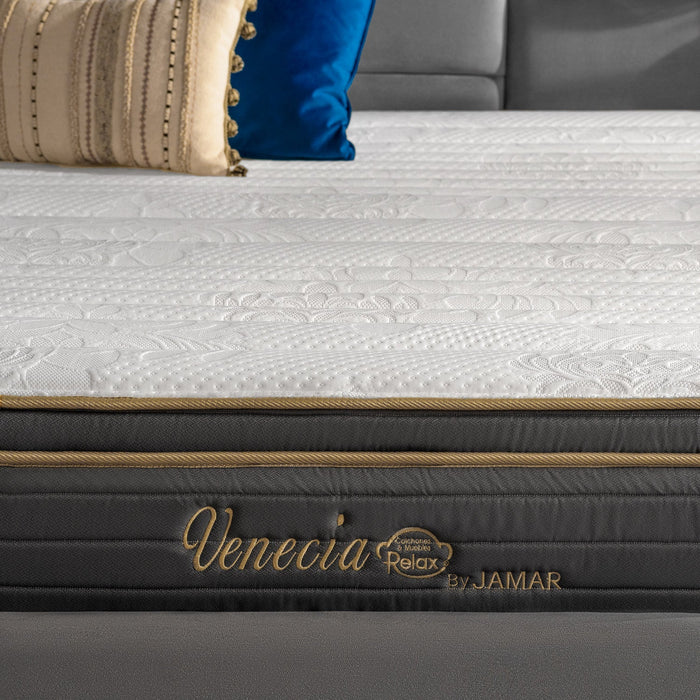 Colchón King Venecia, Gratis Cama Aurora