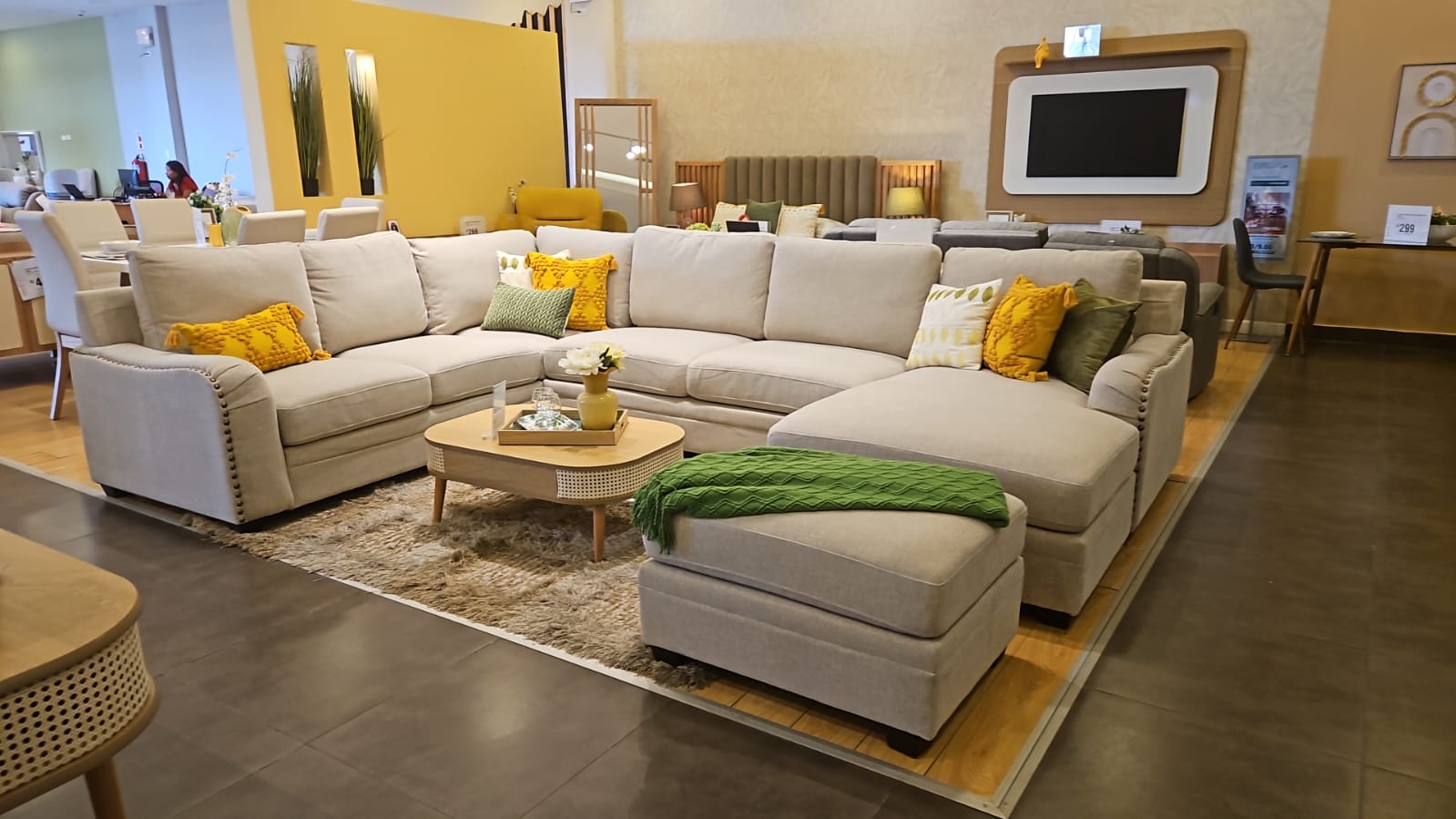 Sala Rinconera Biton Chenille Beige