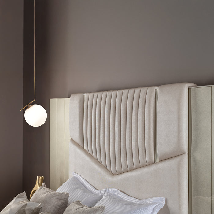 Recámara king Sabina Off White, Champaña Y Beige Perla