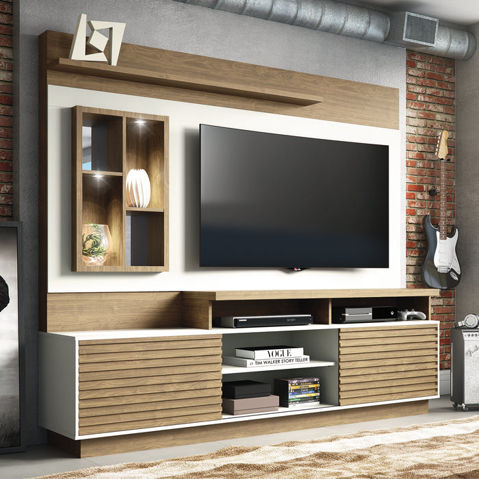 Centro de Entretenimiento Marcus Natural, Beige
